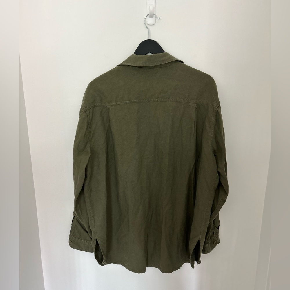 Suko oversized linen blend green button down shirt - Picture 5 of 6